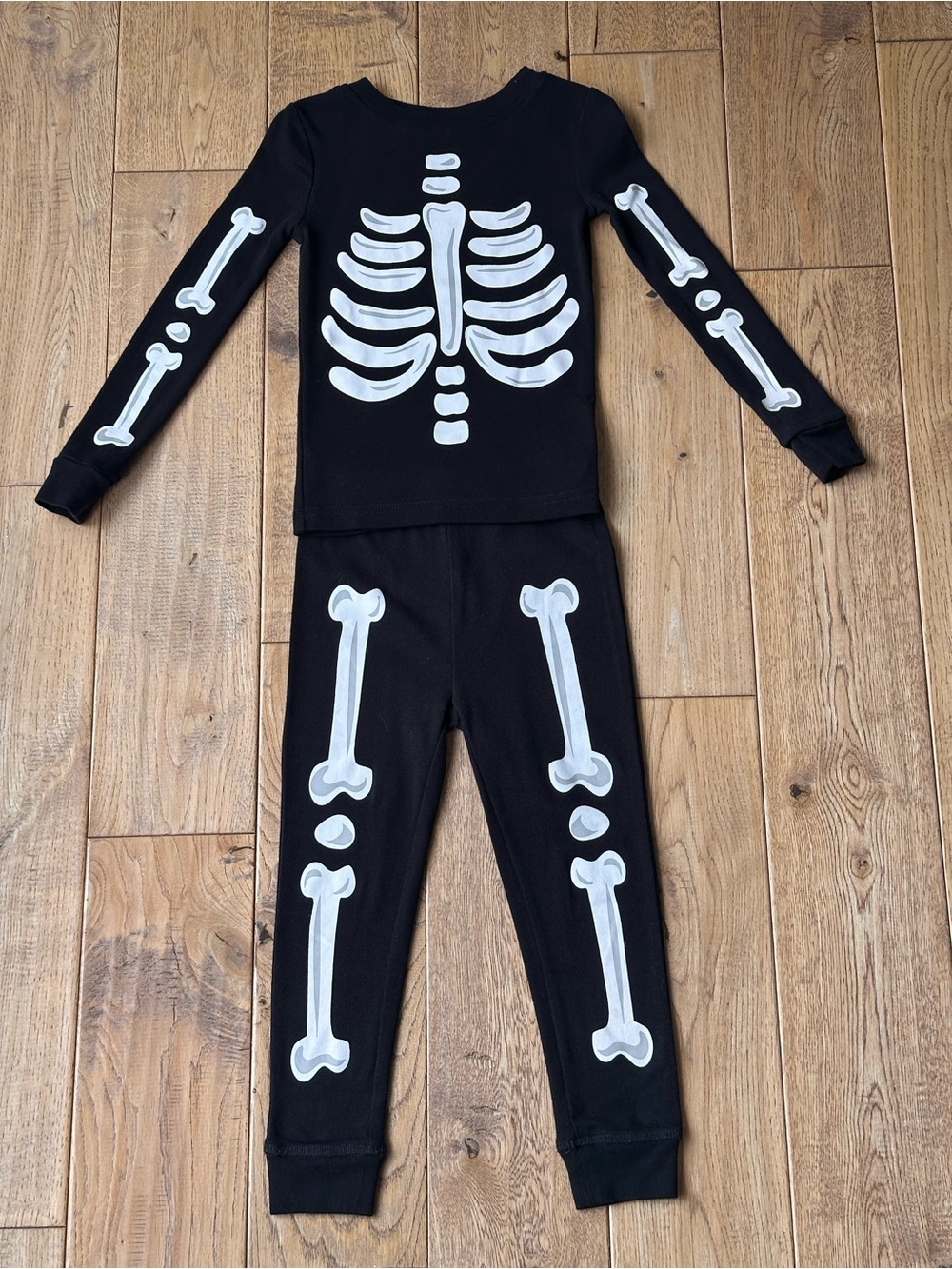 Komar Kids Black Skeleton Glow In The Dark Pajama Set size 4